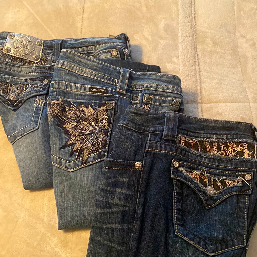Like new Miss Me Jeans.